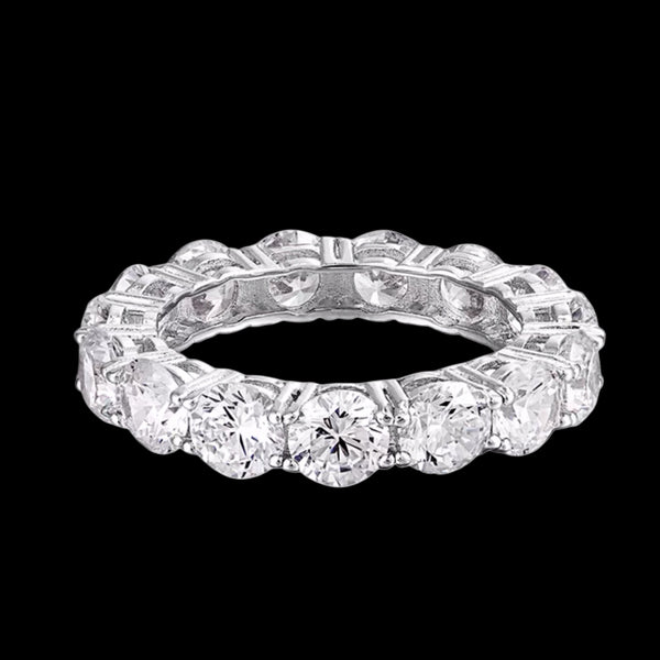 SINGLE ROW DIAMOND RING